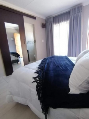 Lukhanya Guesthouse